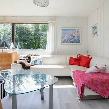 Elegant Holiday In Zealand With Barbecue Holiday home *